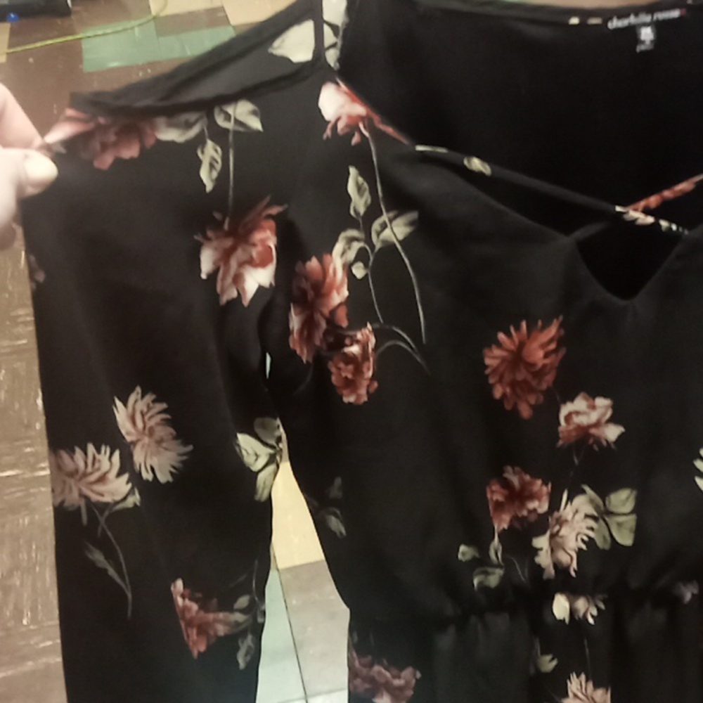 Charlotte Russe+ - Picture 4 of 9